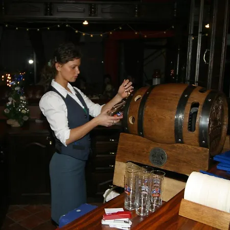 尼兹奇酒店 鲁恰内尼达