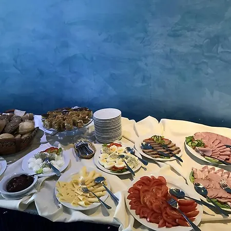 ホテル Nidzki ルチャネ・ニダ