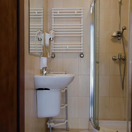 Nidzki ホテル ルチャネ・ニダ